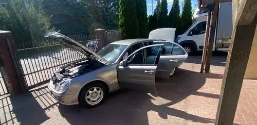 MERCEDES-BENZ Klasa E 