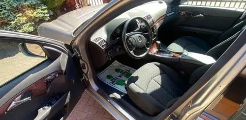 MERCEDES-BENZ Klasa E 