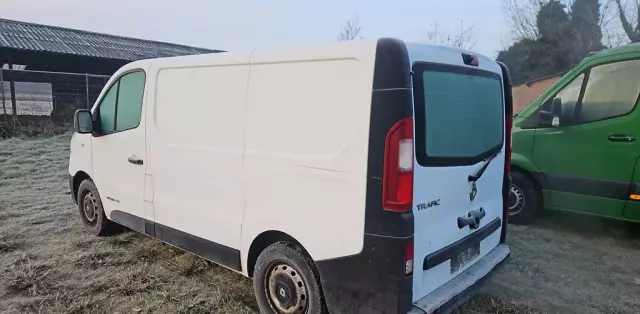 RENAULT Trafic 