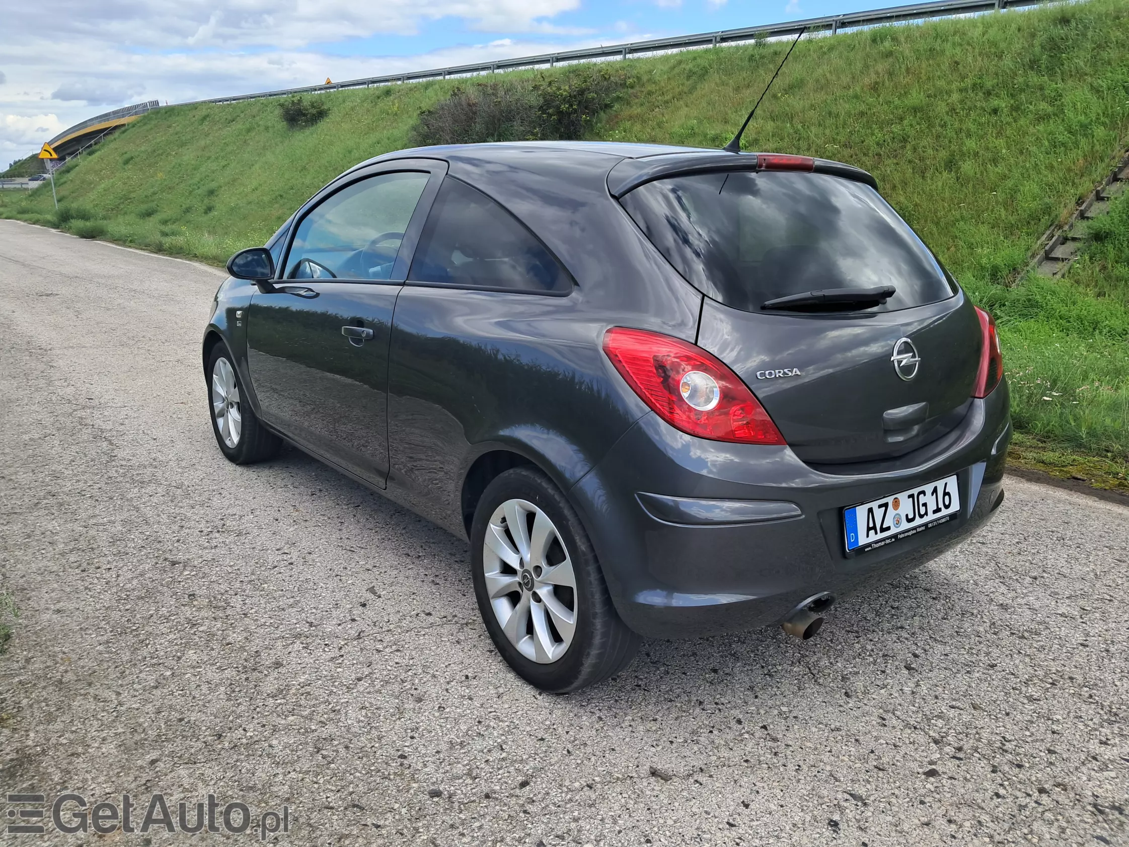OPEL Corsa Edition 150
