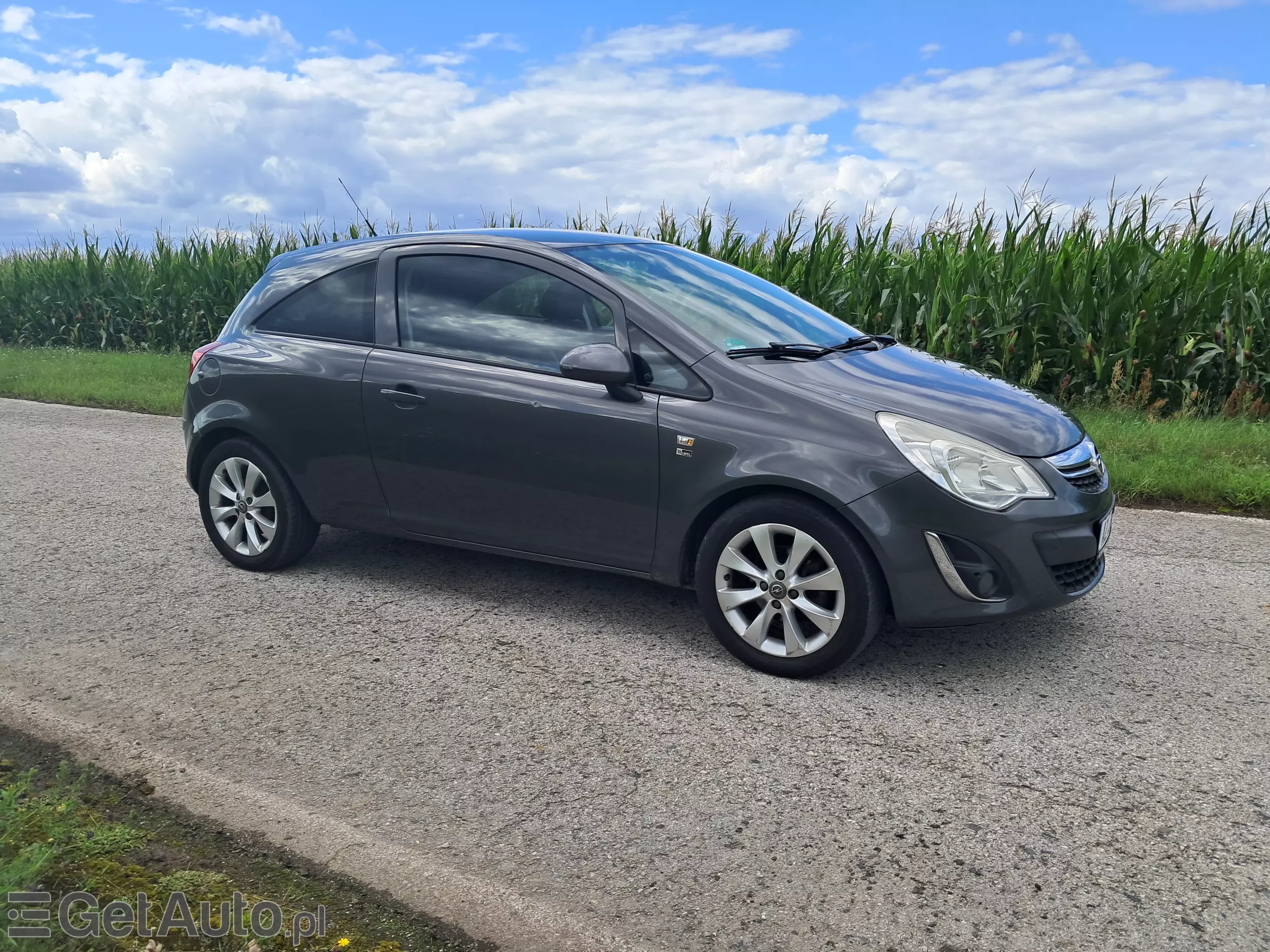 OPEL Corsa Edition 150