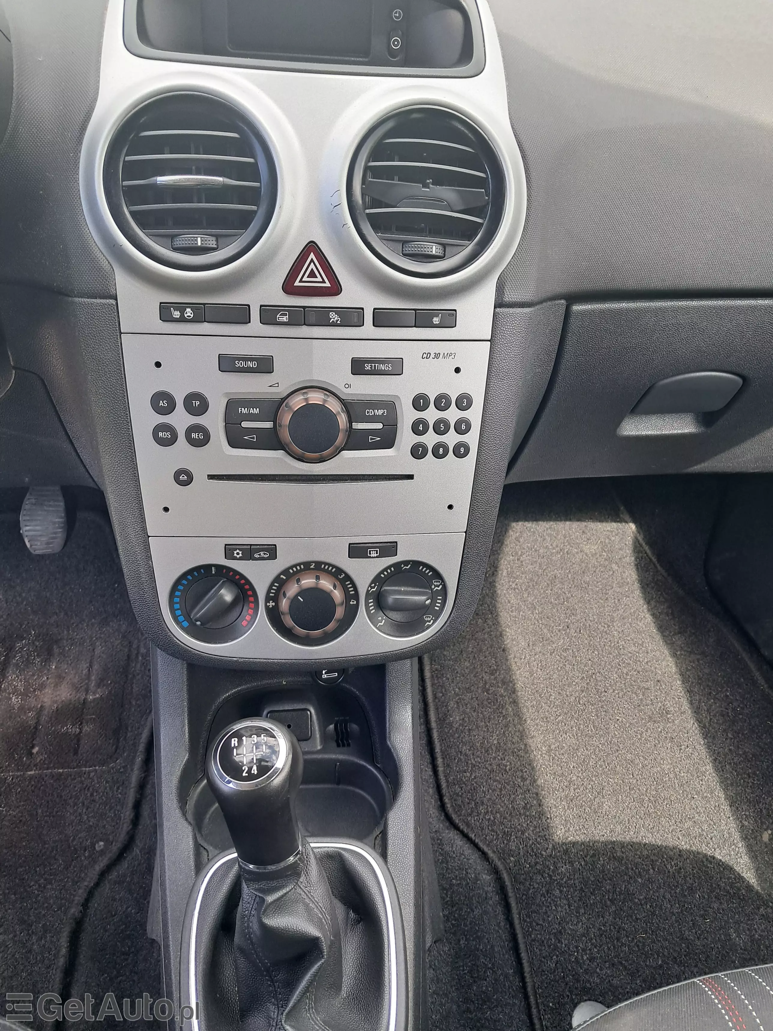 OPEL Corsa Edition 150
