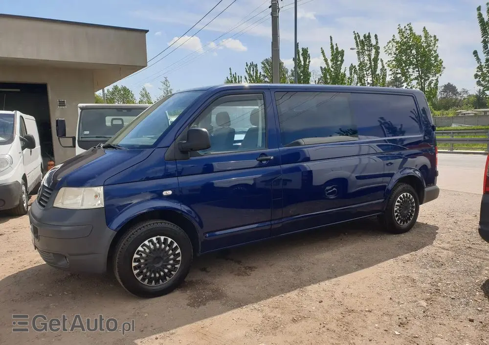 VOLKSWAGEN T5 