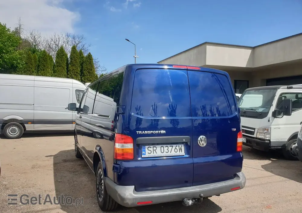 VOLKSWAGEN T5 