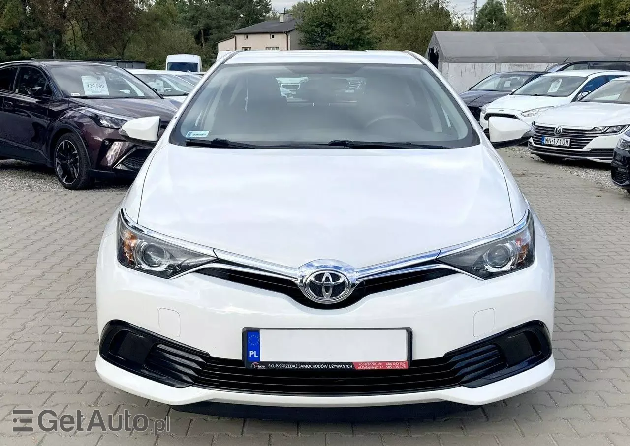 TOYOTA Auris 1.4 D-4D Active