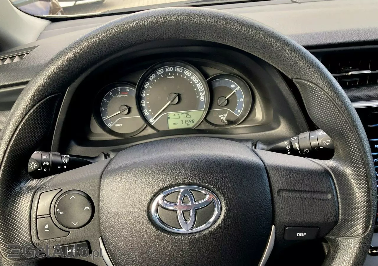 TOYOTA Auris 1.4 D-4D Active