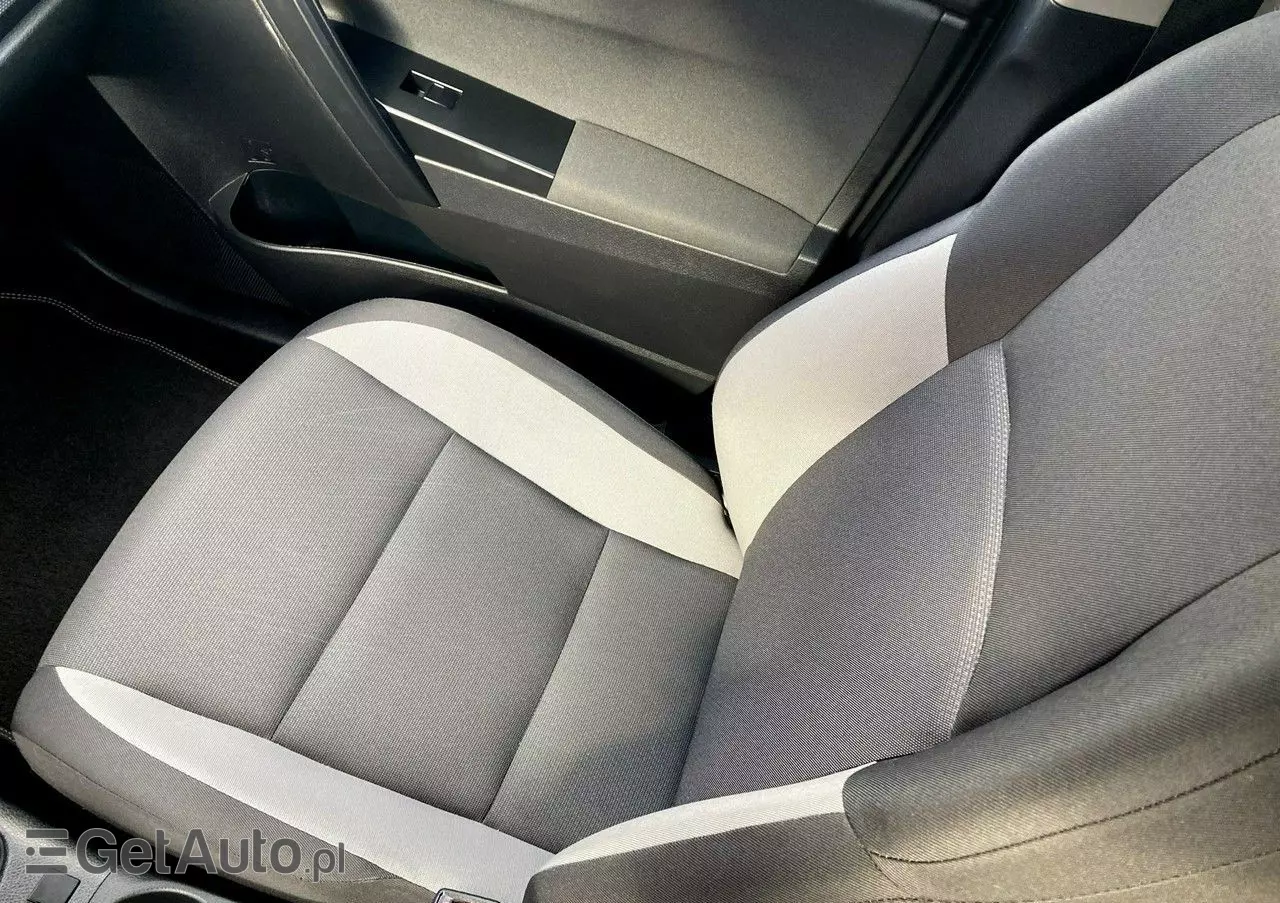 TOYOTA Auris 1.4 D-4D Active