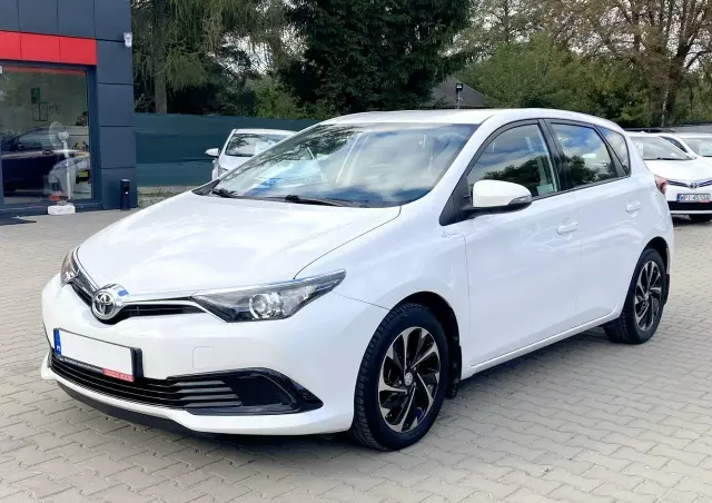 TOYOTA Auris 1.4 D-4D Active