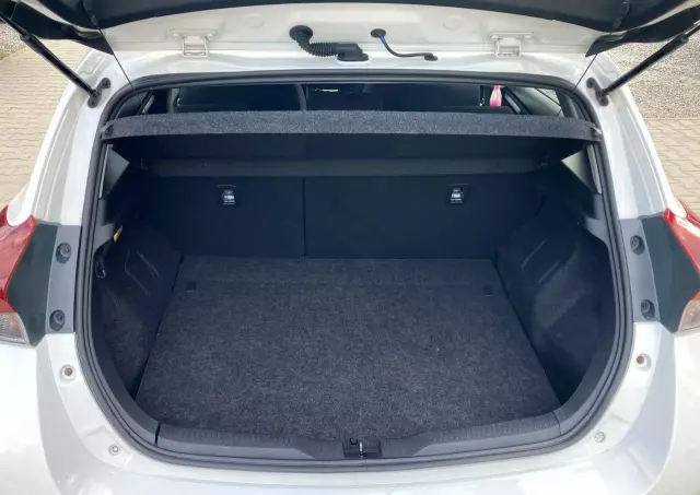 TOYOTA Auris 1.4 D-4D Active