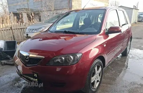MAZDA 2 