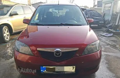 MAZDA 2 