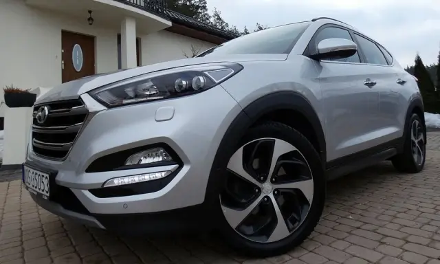 HYUNDAI Tucson 1.6 T-GDi Premium 4WD DCT