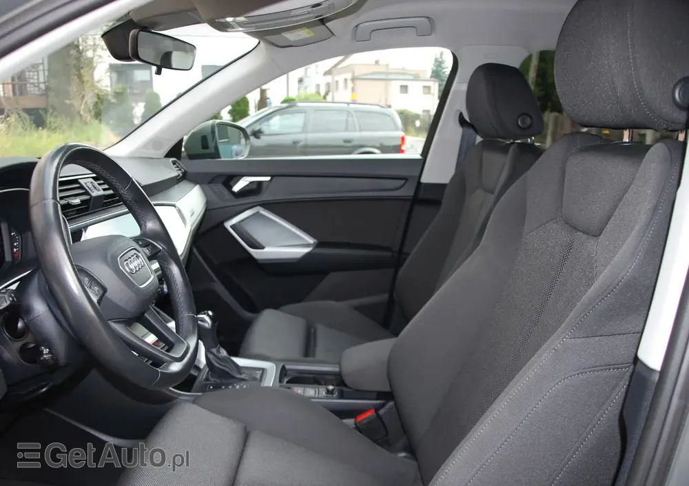 AUDI Q3 40 TFSI Quattro Advanced S tronic