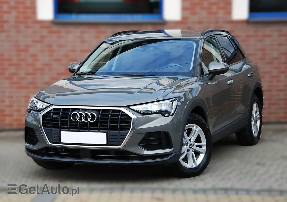 AUDI Q3 40 TFSI Quattro Advanced S tronic