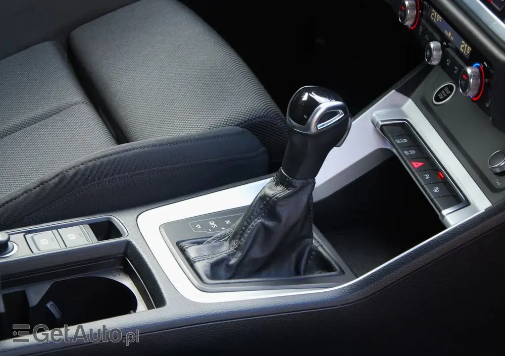 AUDI Q3 40 TFSI Quattro Advanced S tronic