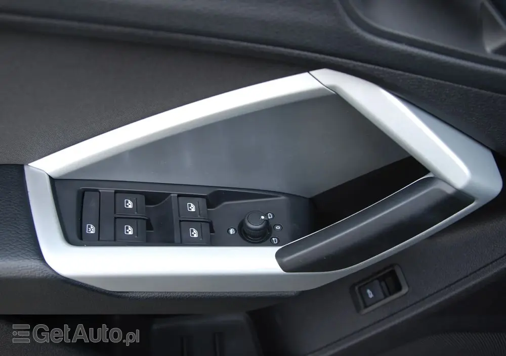 AUDI Q3 40 TFSI Quattro Advanced S tronic