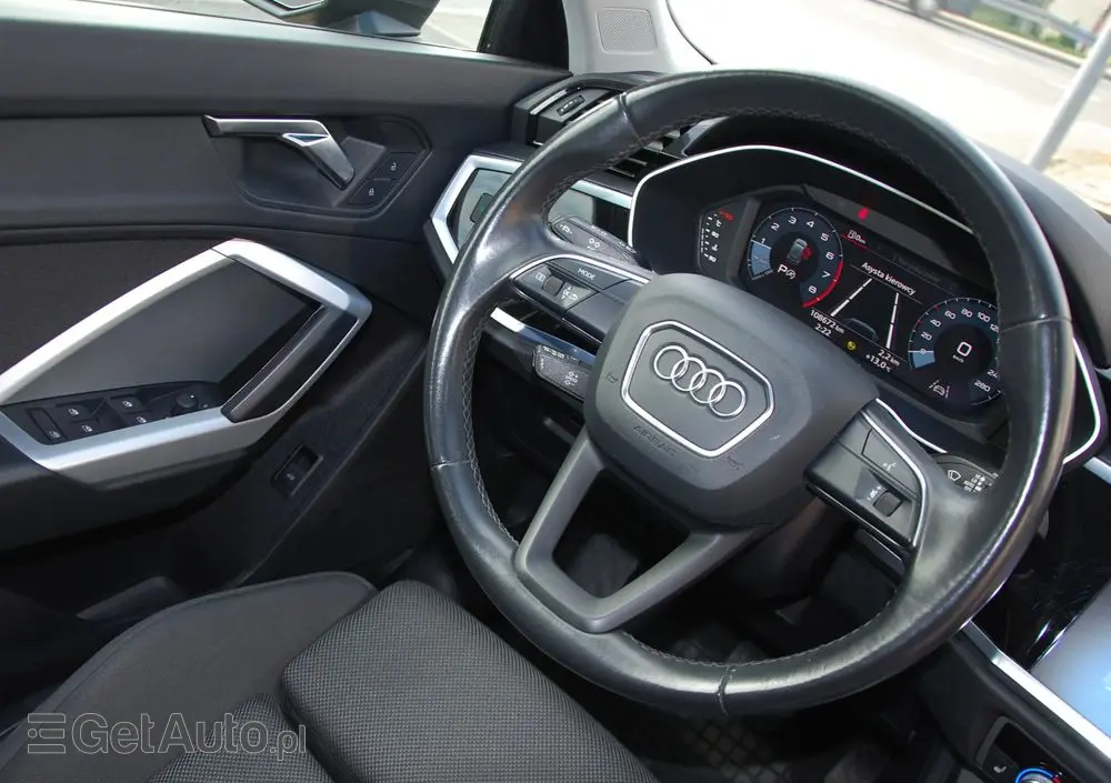 AUDI Q3 40 TFSI Quattro Advanced S tronic