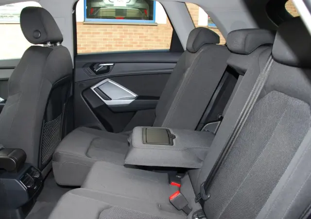 AUDI Q3 40 TFSI Quattro Advanced S tronic