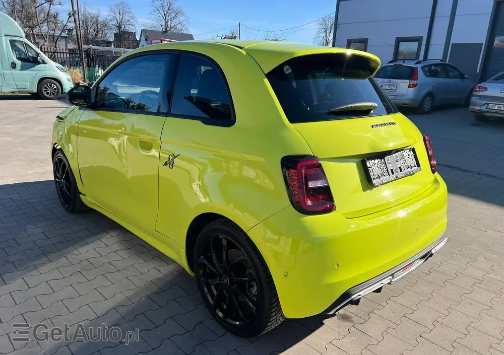 ABARTH 500e 37.8kWh Turismo