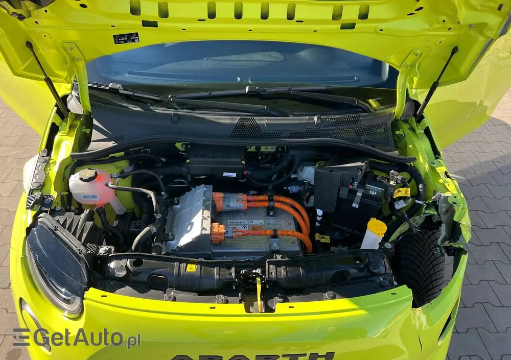 ABARTH 500e 37.8kWh Turismo