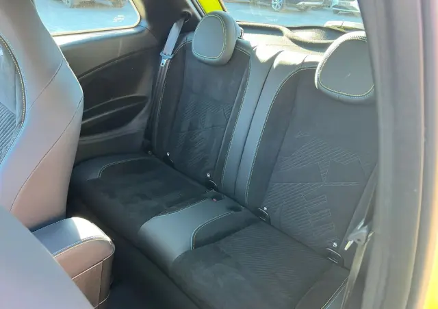 ABARTH 500e 37.8kWh Turismo