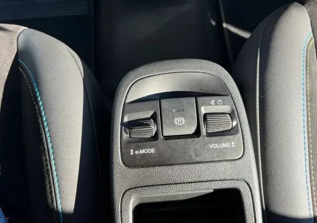 ABARTH 500e 37.8kWh Turismo