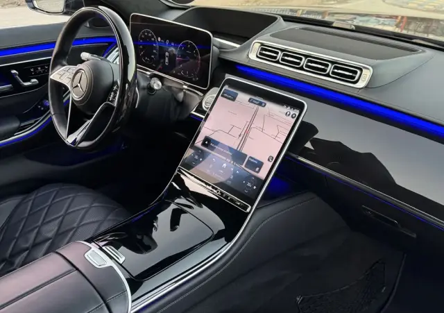 MERCEDES-BENZ Klasa S 400 d 4-Matic L AMG Line 9G-TRONIC