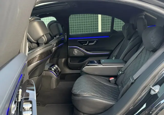 MERCEDES-BENZ Klasa S 400 d 4-Matic L AMG Line 9G-TRONIC