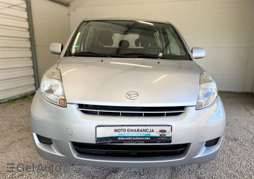 DAIHATSU Sirion 1.0