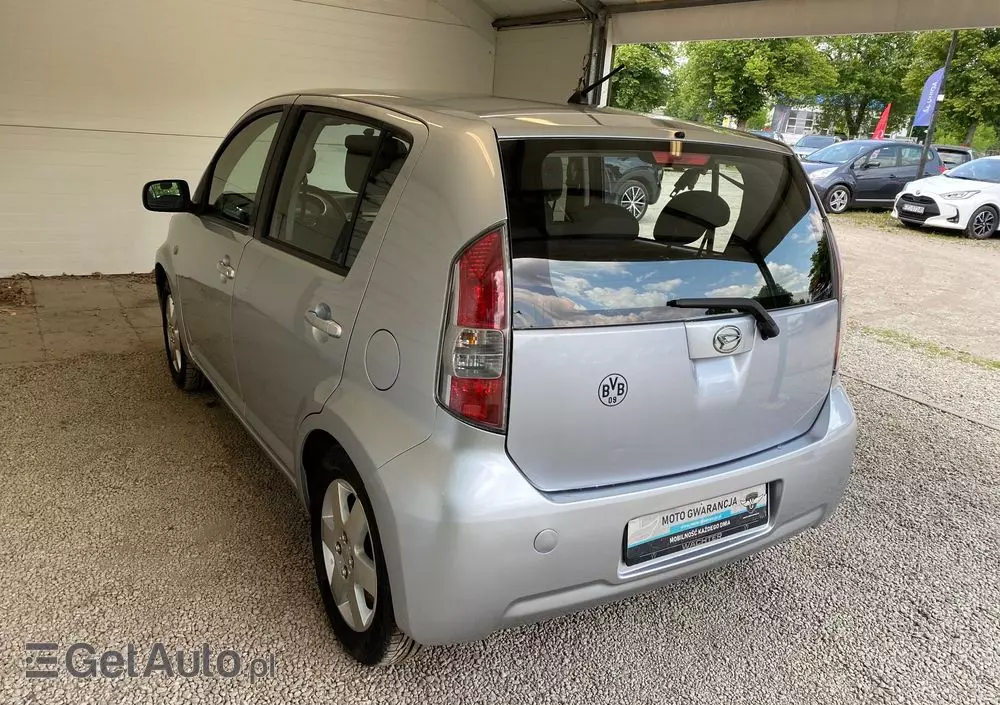 DAIHATSU Sirion 1.0