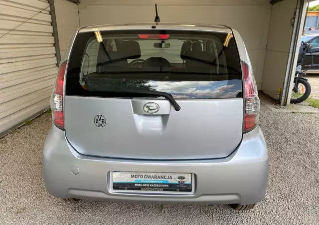 DAIHATSU Sirion 1.0