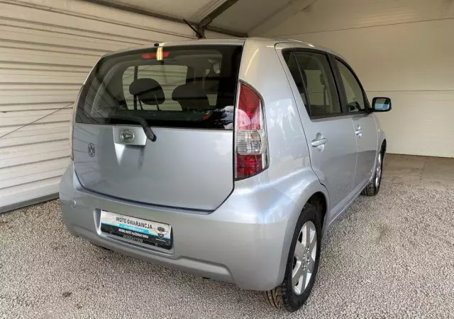 DAIHATSU Sirion 1.0