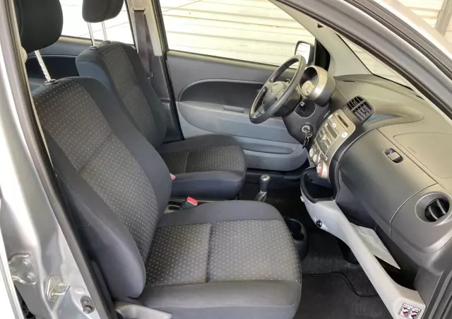 DAIHATSU Sirion 1.0