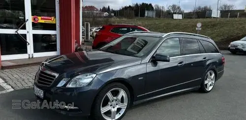 MERCEDES-BENZ Klasa E 