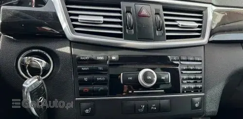 MERCEDES-BENZ Klasa E 