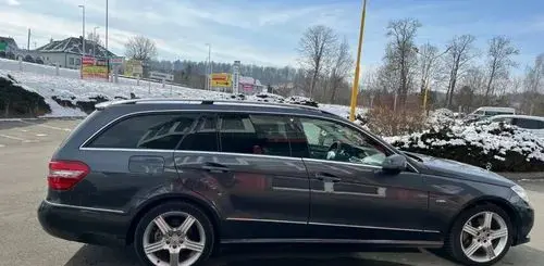 MERCEDES-BENZ Klasa E 