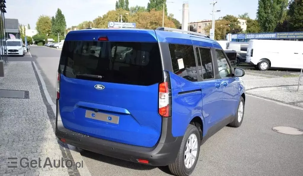 FORD Tourneo Courier 