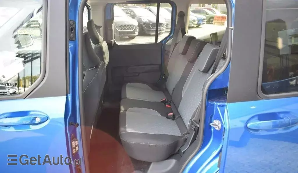 FORD Tourneo Courier 