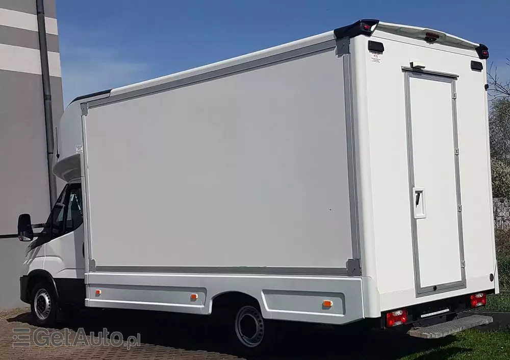 IVECO DAILY KONTENER NISKOPODŁOGOWY 4,43x2,23x2,42 SKLEP KAMPER FOODTRUCK BAR KLIMA KONIOWÓZ 