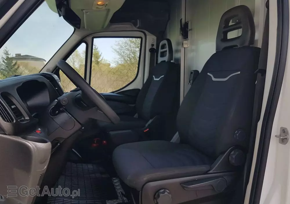 IVECO DAILY KONTENER NISKOPODŁOGOWY 4,43x2,23x2,42 SKLEP KAMPER FOODTRUCK BAR KLIMA KONIOWÓZ 