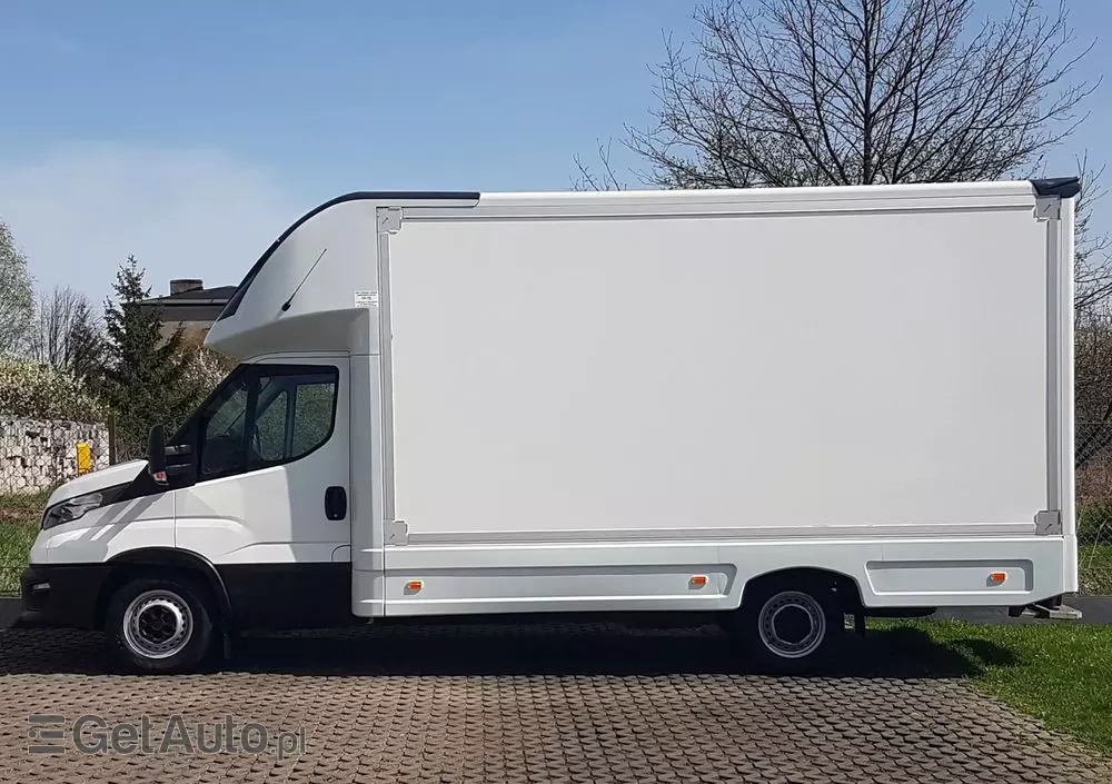 IVECO DAILY KONTENER NISKOPODŁOGOWY 4,43x2,23x2,42 SKLEP KAMPER FOODTRUCK BAR KLIMA KONIOWÓZ 