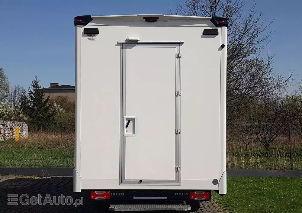 IVECO DAILY KONTENER NISKOPODŁOGOWY 4,43x2,23x2,42 SKLEP KAMPER FOODTRUCK BAR KLIMA KONIOWÓZ 