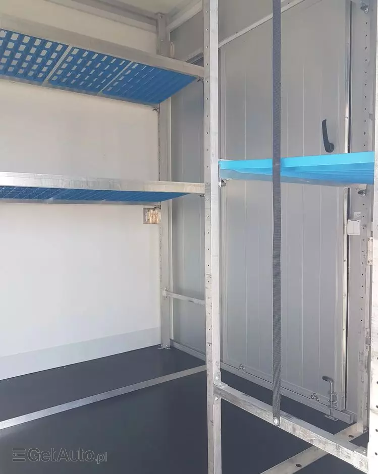 IVECO DAILY KONTENER NISKOPODŁOGOWY 4,43x2,23x2,42 SKLEP KAMPER FOODTRUCK BAR KLIMA KONIOWÓZ 