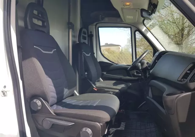 IVECO DAILY KONTENER NISKOPODŁOGOWY 4,43x2,23x2,42 SKLEP KAMPER FOODTRUCK BAR KLIMA KONIOWÓZ 