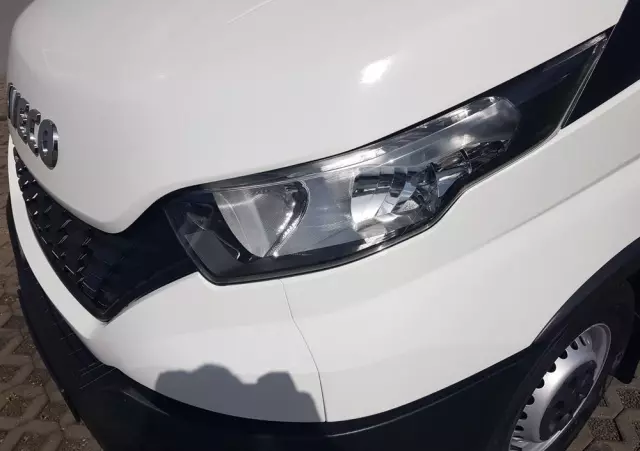 IVECO DAILY KONTENER NISKOPODŁOGOWY 4,43x2,23x2,42 SKLEP KAMPER FOODTRUCK BAR KLIMA KONIOWÓZ 