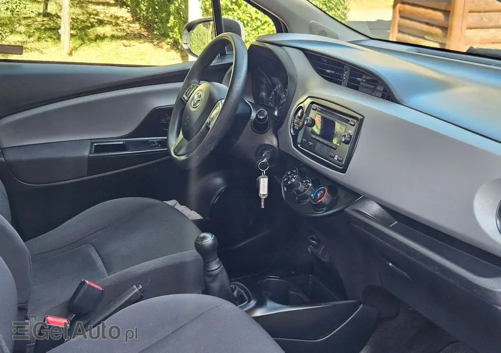 TOYOTA Yaris 1.0 Active