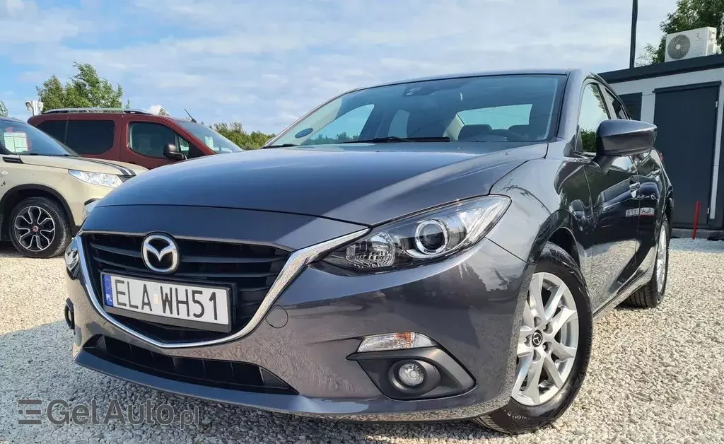 MAZDA 3 