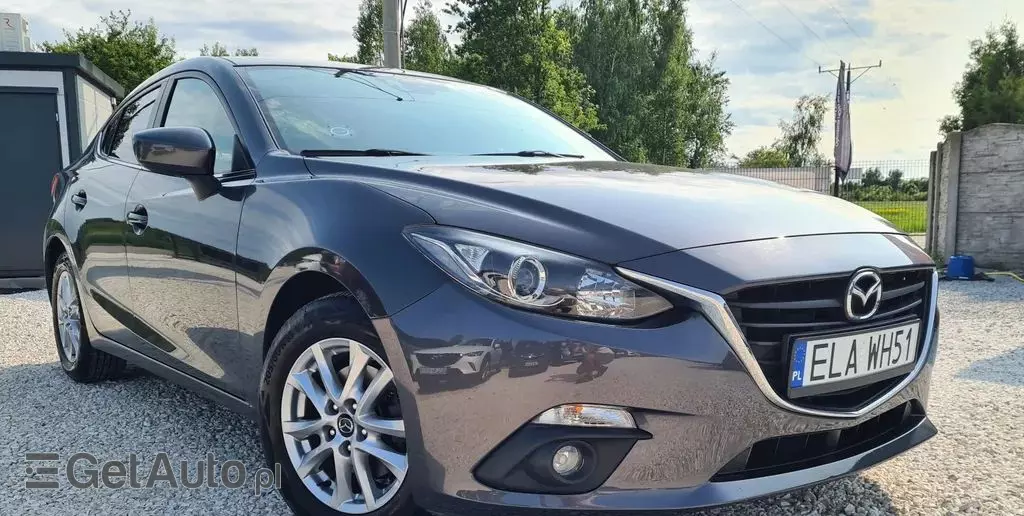 MAZDA 3 