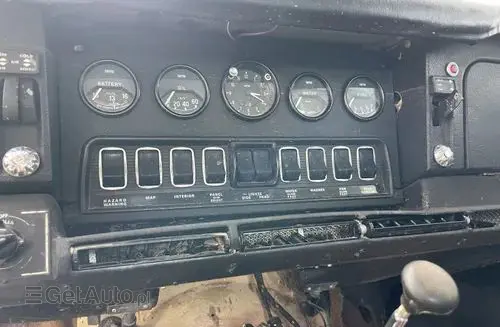 JAGUAR E-type 