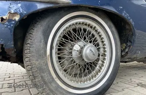 JAGUAR E-type 